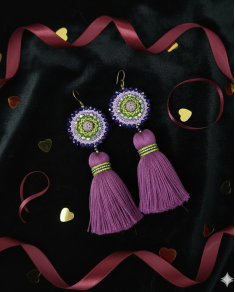 Háčkované dizajnové náušnice "Fialky"